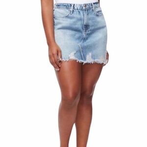 Good American Distressed Mini Skirt Jean Skirt Light Blue Denim 14 / 32
